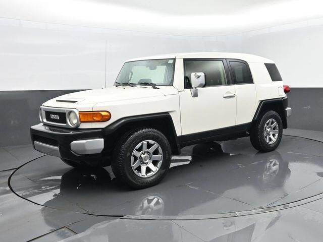 2014 Toyota FJ Cruiser Base