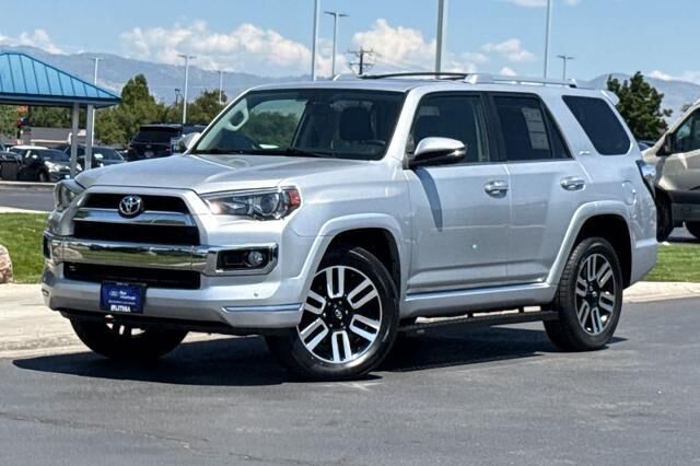 2019 Toyota 4Runner Limited — photo 1 of 13