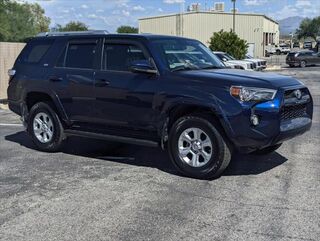 2016 Toyota 4Runner SR5 — photo 1 of 13
