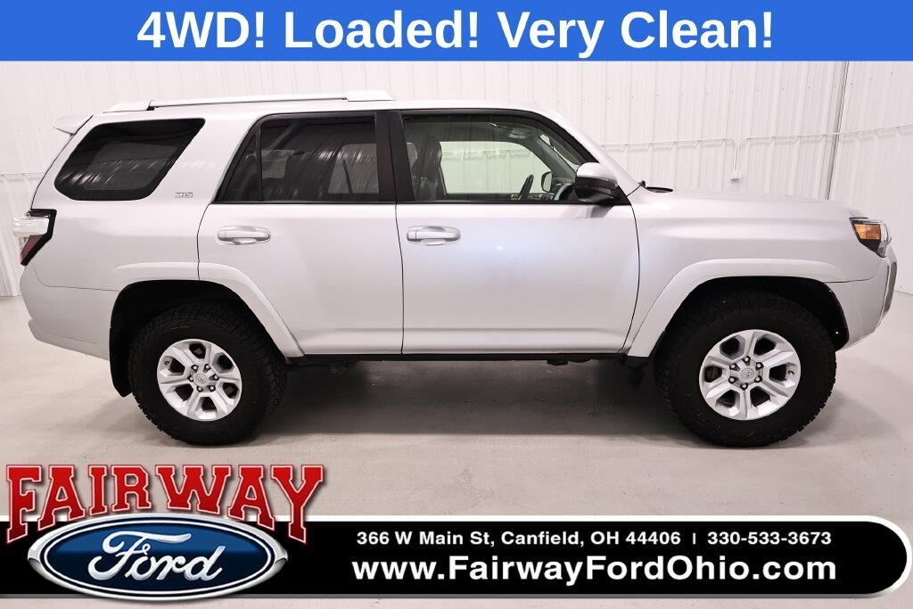 2016 Toyota 4Runner SR5 — photo 1 of 13