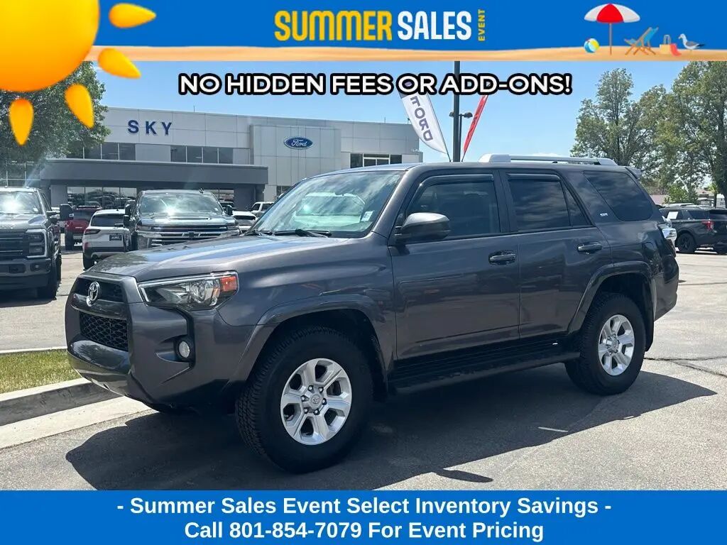 2017 Toyota 4Runner SR5 — photo 1 of 19