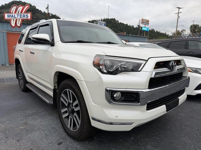 2018 Toyota 4Runner SR5