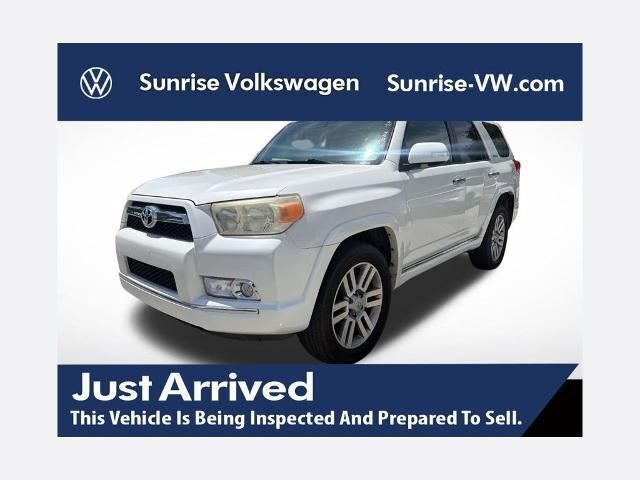 2010 Toyota 4Runner SR5 — photo 1 of 26