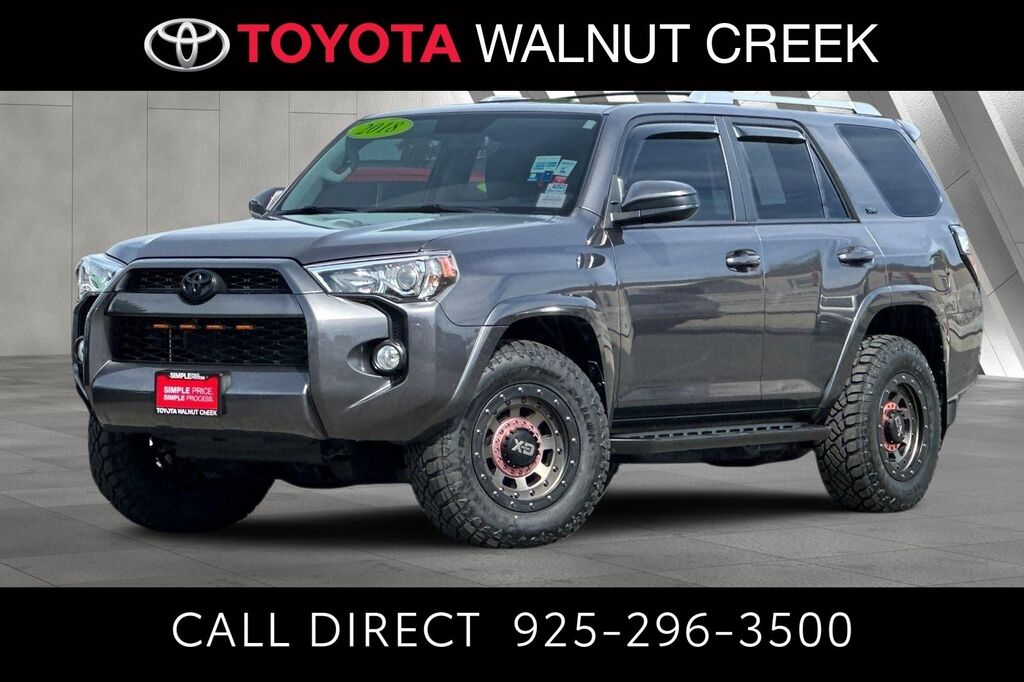 2018 Toyota 4Runner SR5 — photo 1 of 10