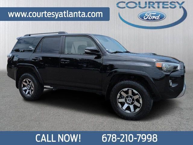 2019 Toyota 4Runner SR5 — photo 1 of 26
