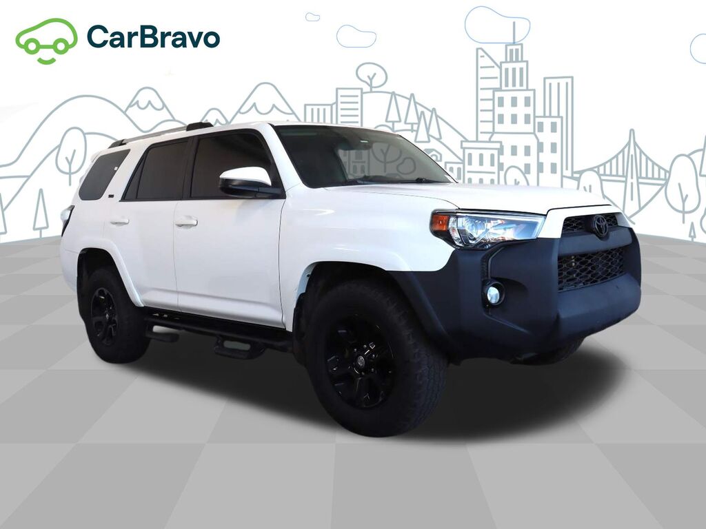 2019 Toyota 4Runner SR5 — photo 1 of 6