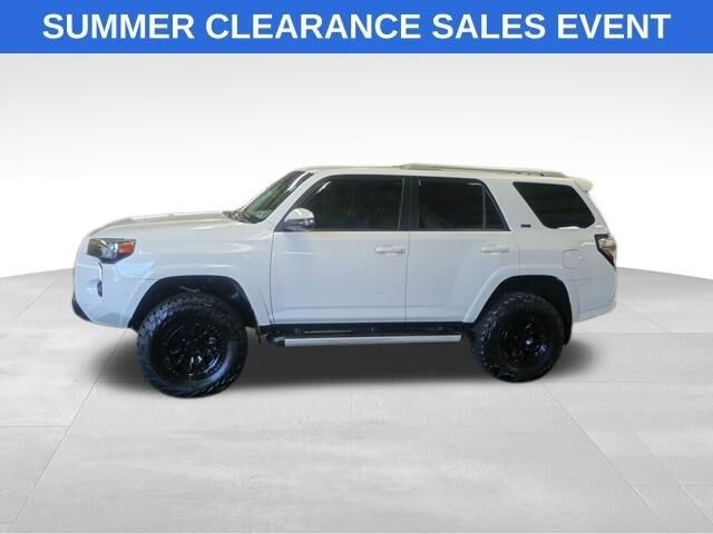 2018 Toyota 4Runner SR5