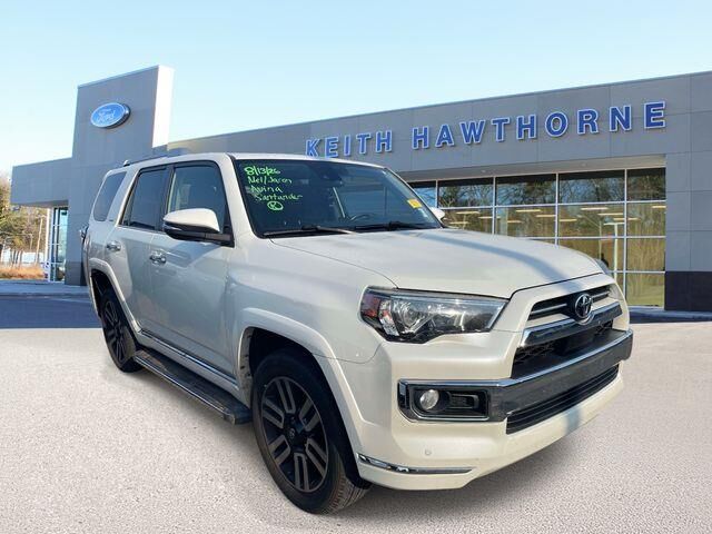 2020 Toyota 4Runner Limited — photo 1 of 36
