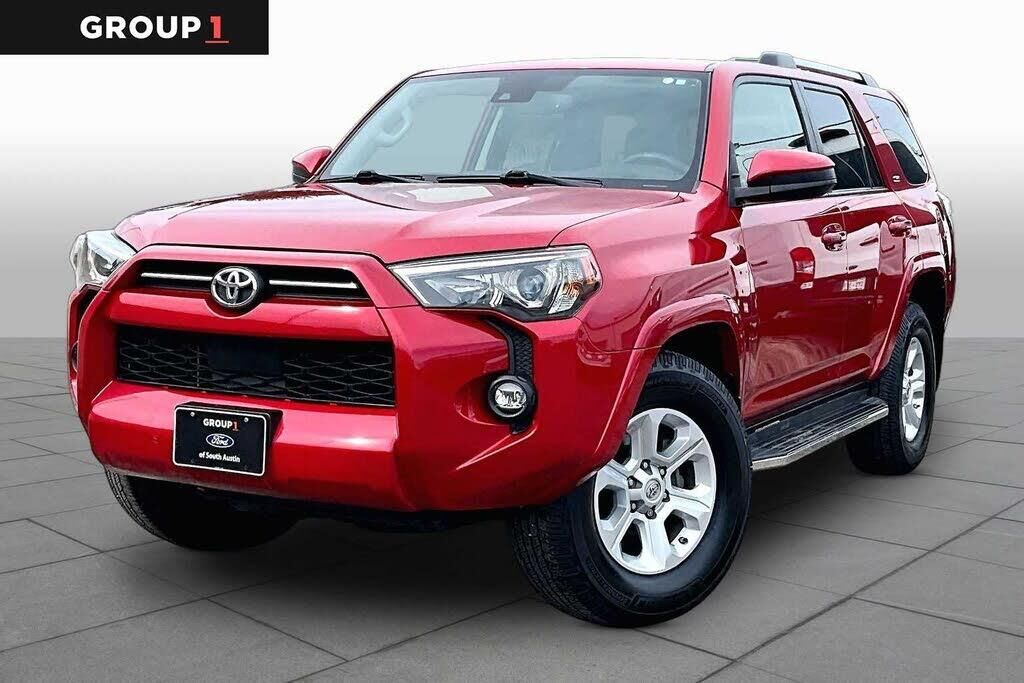 2021 Toyota 4Runner SR5 — photo 1 of 1