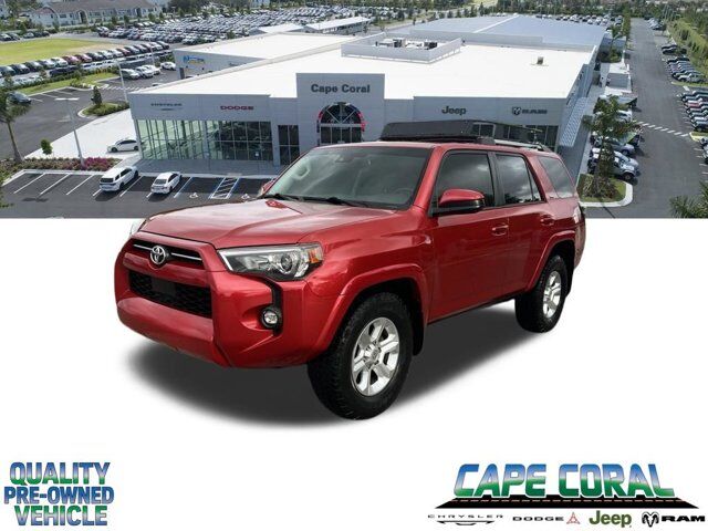 2022 Toyota 4Runner SR5 — photo 1 of 13