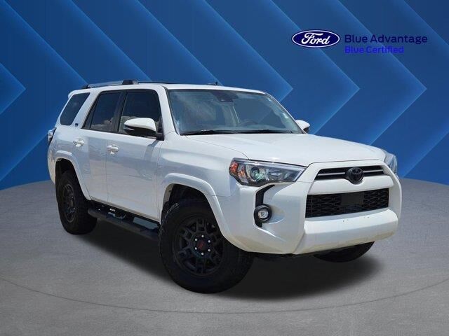 2022 Toyota 4Runner SR5 Premium — photo 1 of 26
