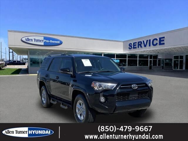 2021 Toyota 4Runner SR5 Premium — photo 1 of 26