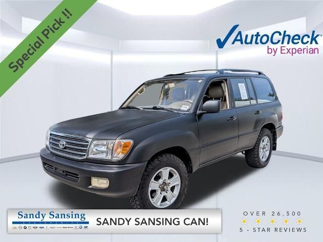2002 Toyota Land Cruiser Base — photo 1 of 20