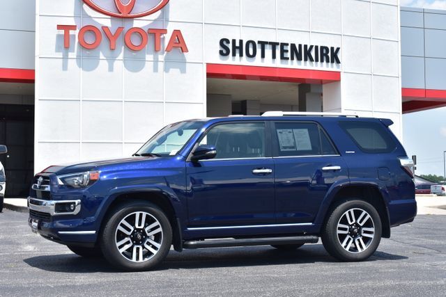 2023 Toyota 4Runner Limited — photo 1 of 13