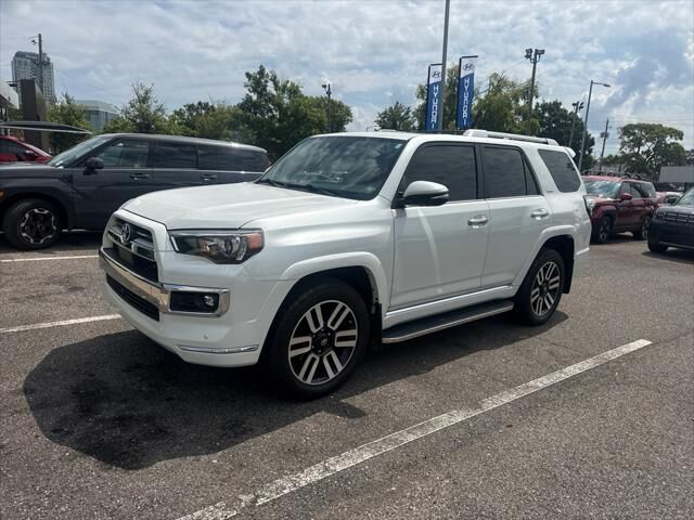 2024 Toyota 4Runner Limited — photo 1 of 13