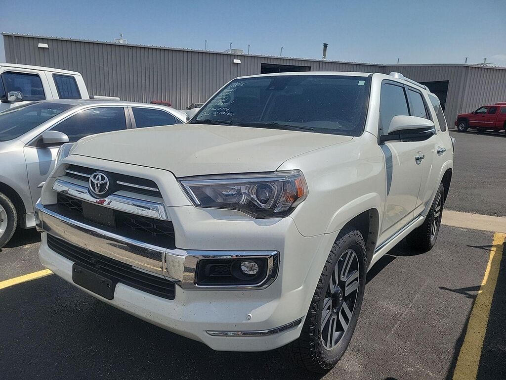 2022 Toyota 4Runner Limited — photo 1 of 10