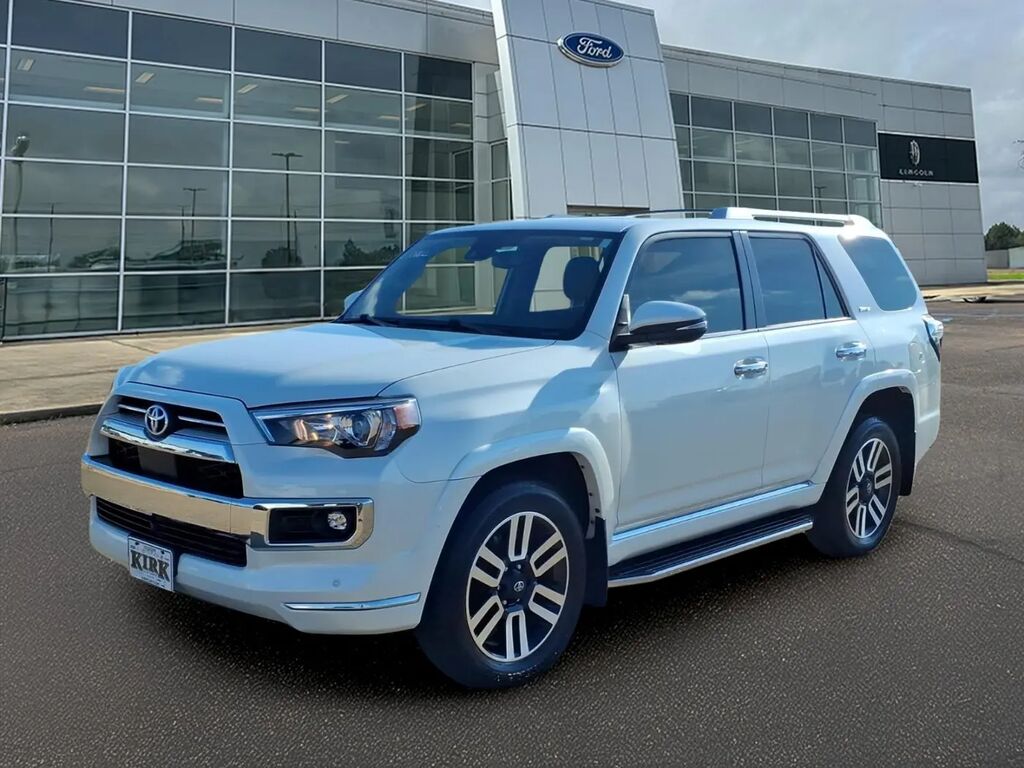 2022 Toyota 4Runner Limited — photo 1 of 13