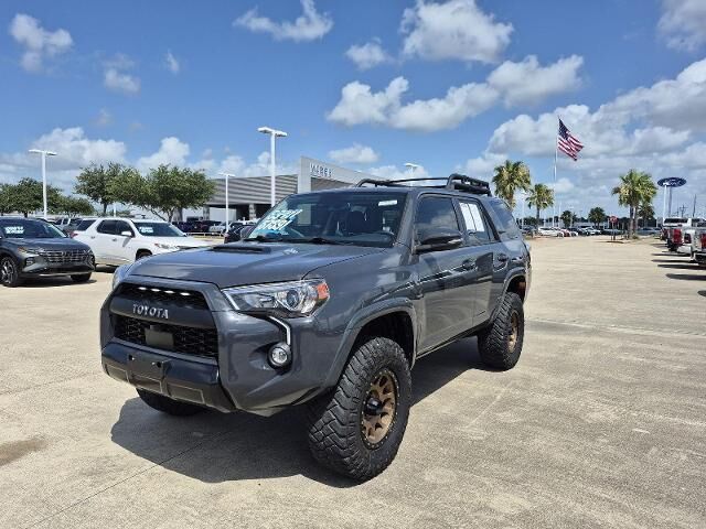 2024 Toyota 4Runner TRD Pro — photo 1 of 13