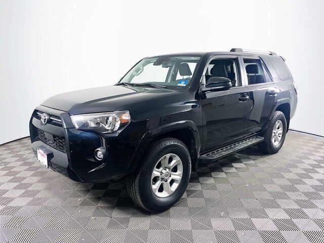 2021 Toyota 4Runner SR5