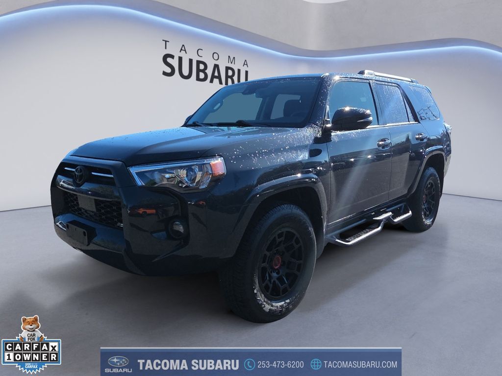 2024 Toyota 4Runner SR5 Premium — photo 1 of 13