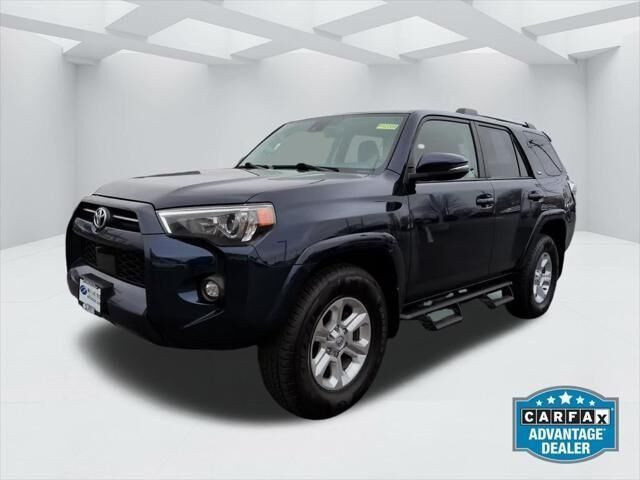 2022 Toyota 4Runner SR5 Premium — photo 1 of 26