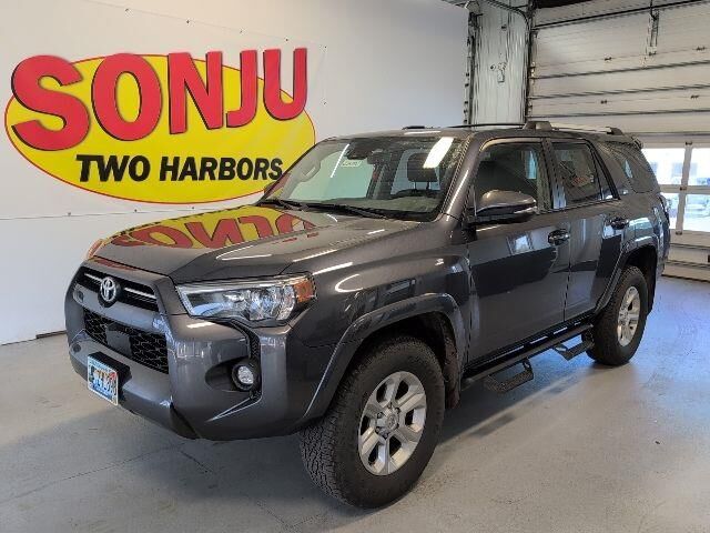 2022 Toyota 4Runner SR5 Premium — photo 1 of 37