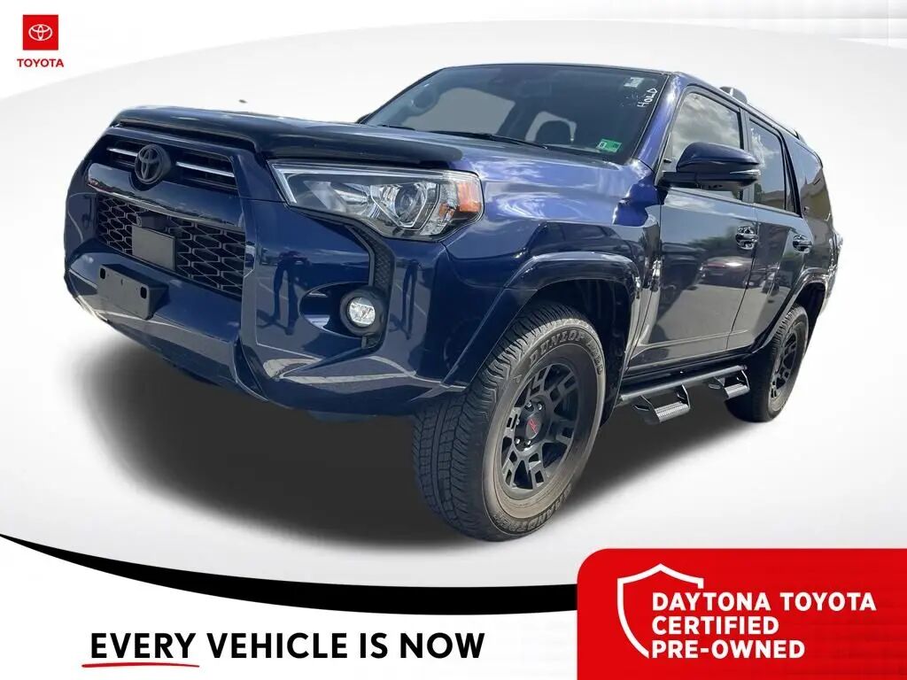 2024 Toyota 4Runner SR5 Premium — photo 1 of 2