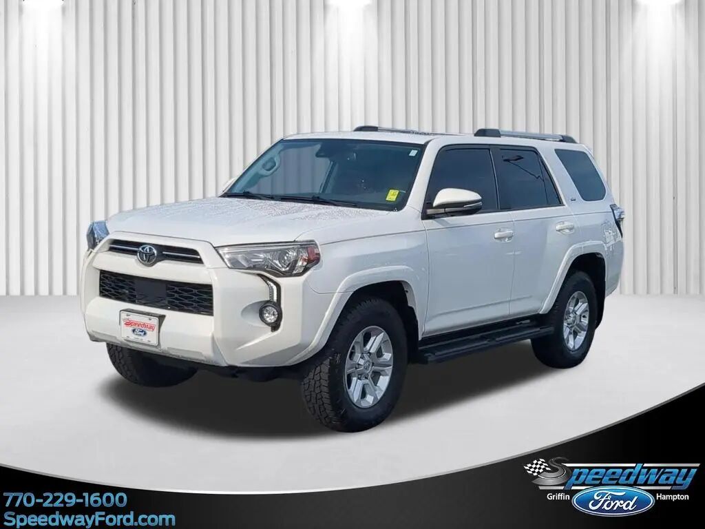 2024 Toyota 4Runner SR5 Premium — photo 1 of 14