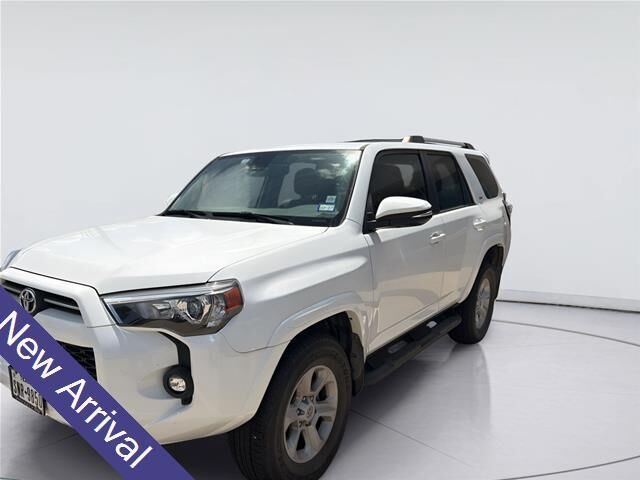 2022 Toyota 4Runner SR5 Premium — photo 1 of 9