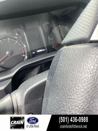 2024 Toyota 4Runner SR5 Premium — photo 1 of 39