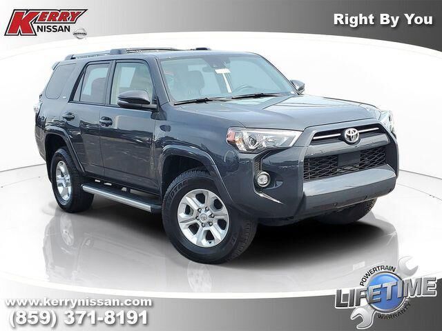 2024 Toyota 4Runner SR5 Premium — photo 1 of 9