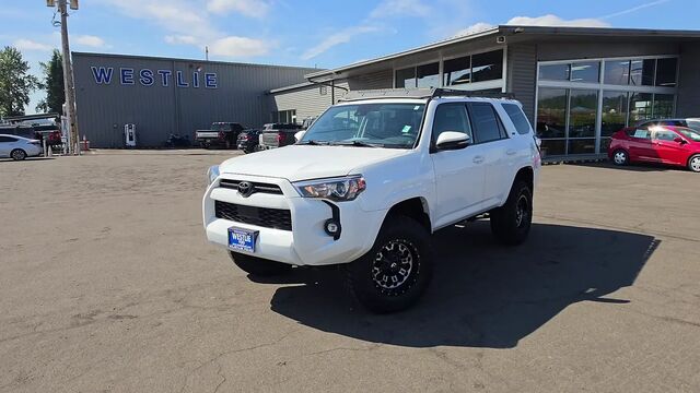 2022 Toyota 4Runner SR5 Premium