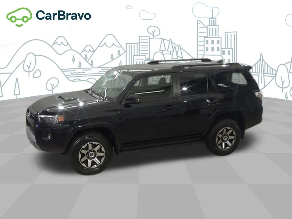 2024 Toyota 4Runner TRD Off Road — photo 1 of 6