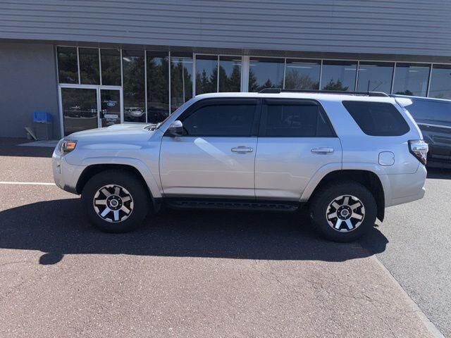 2021 Toyota 4Runner TRD Off-Road — photo 1 of 13