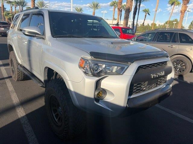 2024 Toyota 4Runner TRD Off-Road Premium — photo 1 of 5