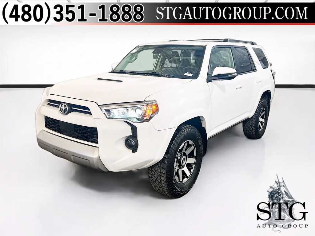 2021 Toyota 4Runner TRD Off-Road Premium — photo 1 of 26