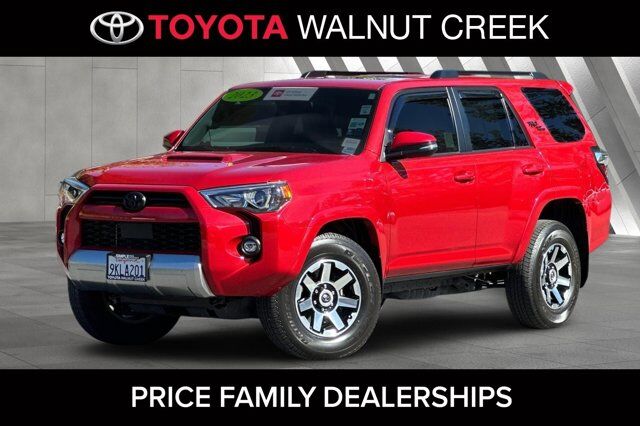 2023 Toyota 4Runner TRD Off-Road Premium — photo 1 of 13