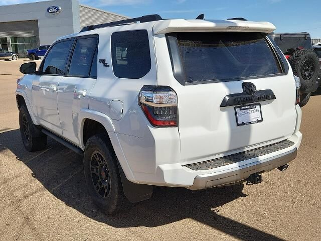2022 Toyota 4Runner TRD Off-Road Premium