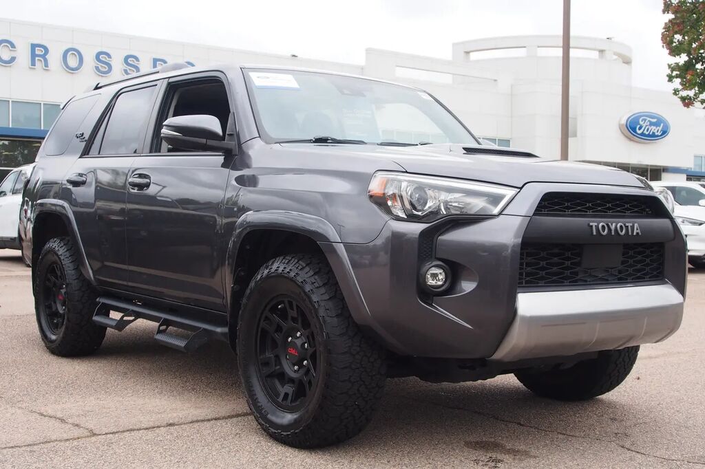 2021 Toyota 4Runner TRD Off-Road Premium — photo 1 of 13