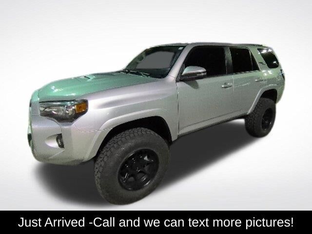 2022 Toyota 4Runner TRD Off-Road Premium