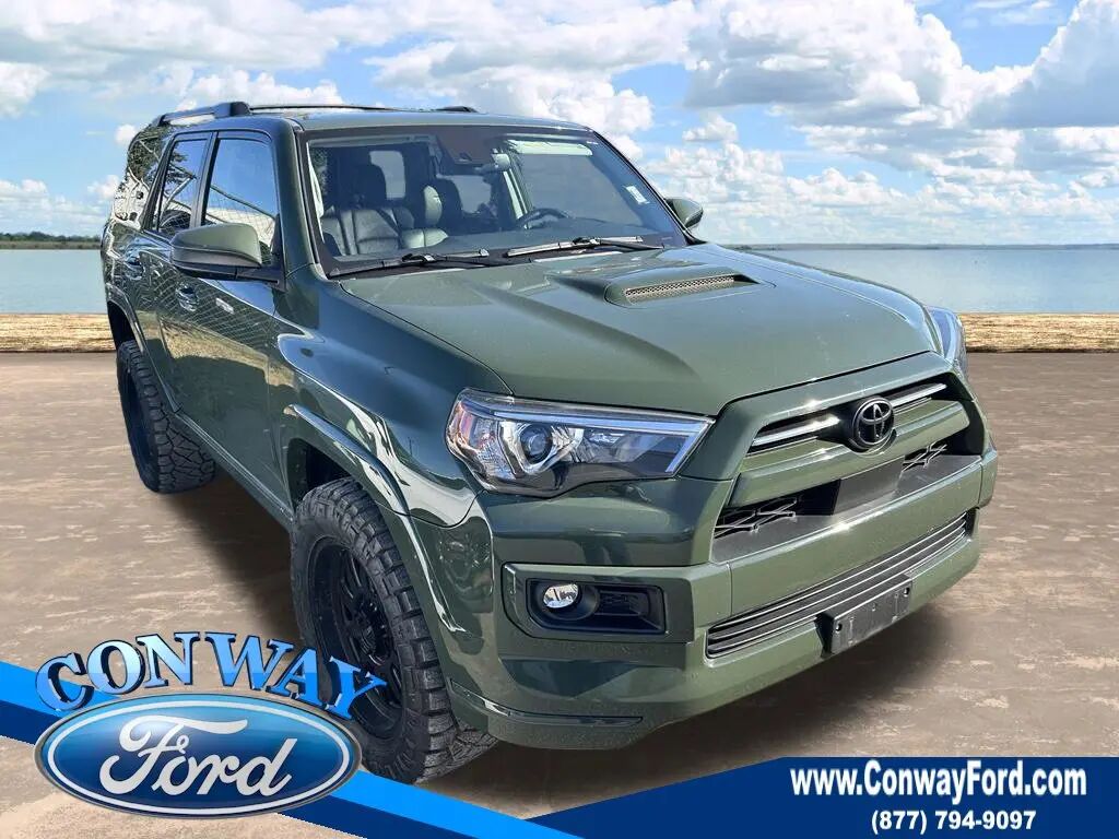 2022 Toyota 4Runner TRD Sport — photo 1 of 9