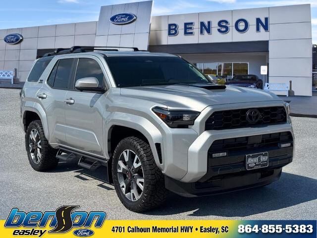 2025 Toyota 4Runner TRD Sport — photo 1 of 26