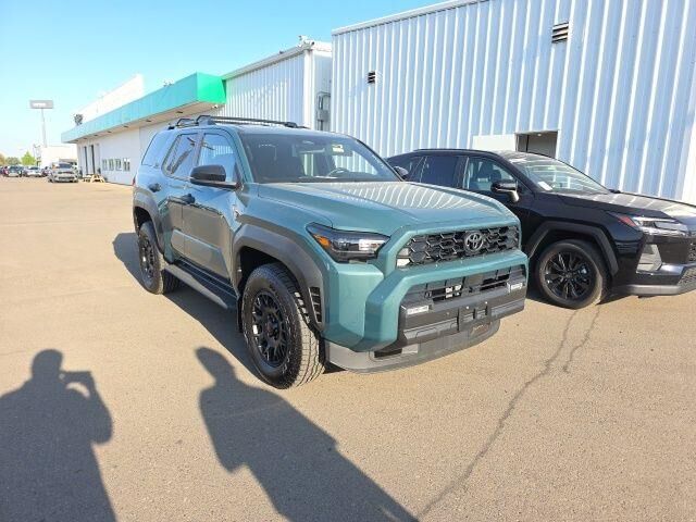 2026 Toyota 4Runner TRD Off-Road — photo 1 of 10