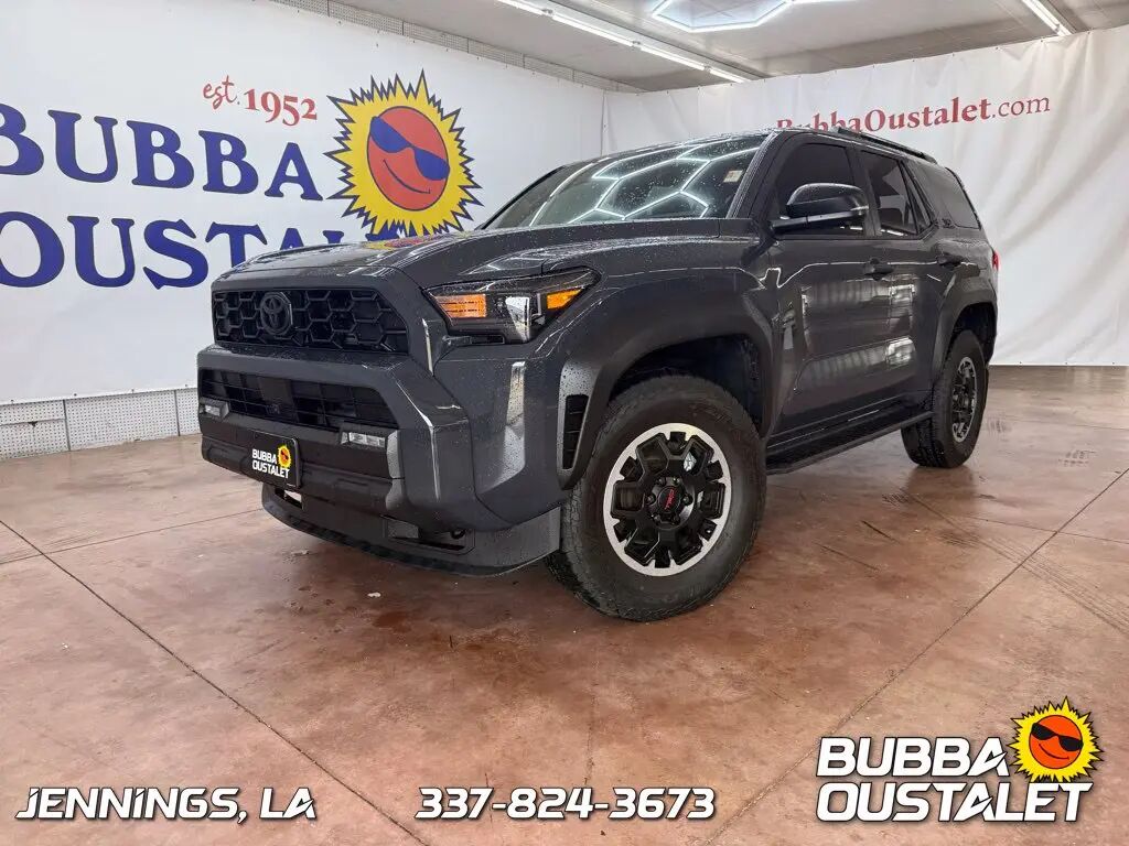 2026 Toyota 4Runner SR5 — photo 1 of 13