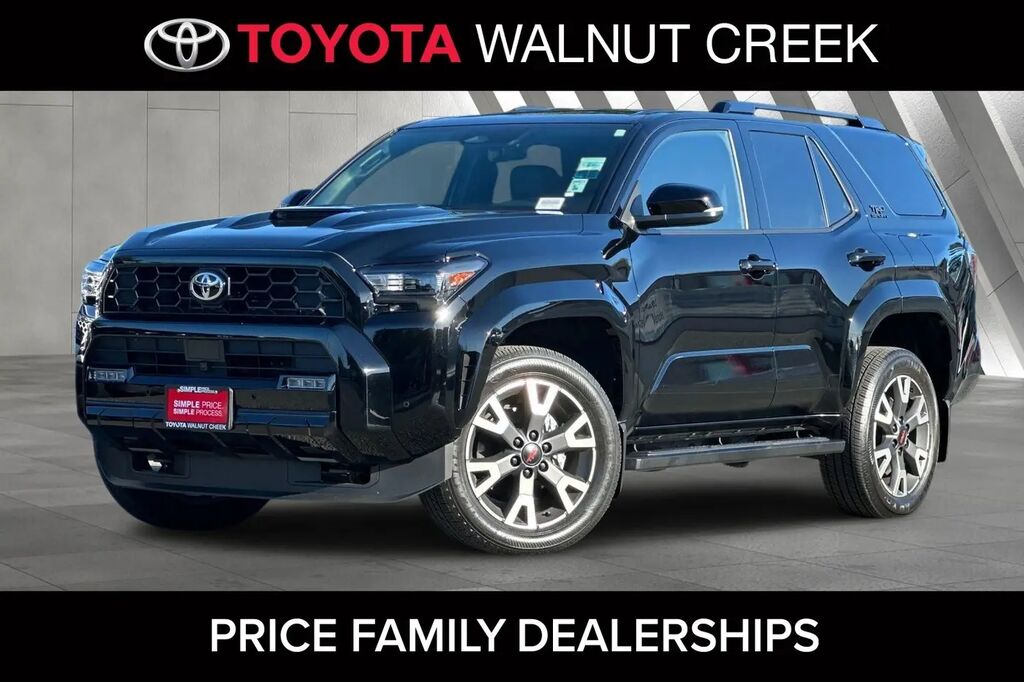 2025 Toyota 4Runner TRD Sport — photo 1 of 9