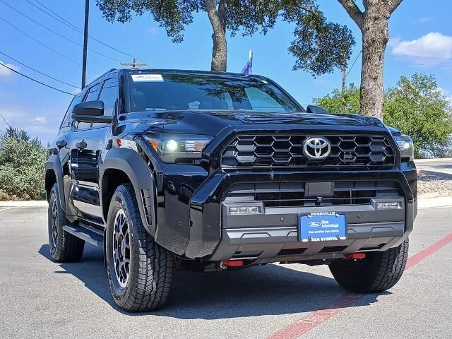 2026 Toyota 4Runner TRD Sport — photo 1 of 13