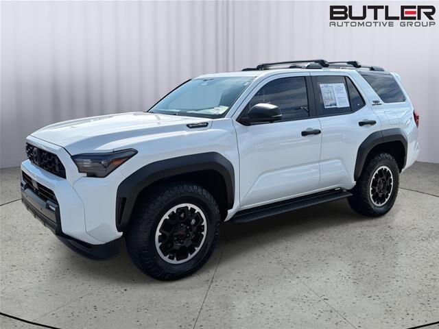 2025 Toyota 4Runner Trailhunter HV