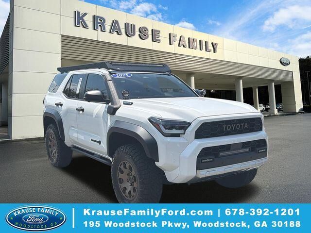 2025 Toyota 4Runner TRD Off-Road HV