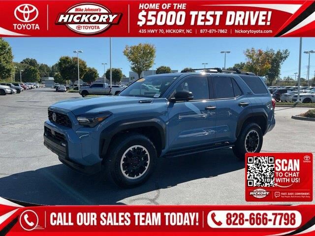 2025 Toyota 4Runner TRD Off-Road HV — photo 1 of 13