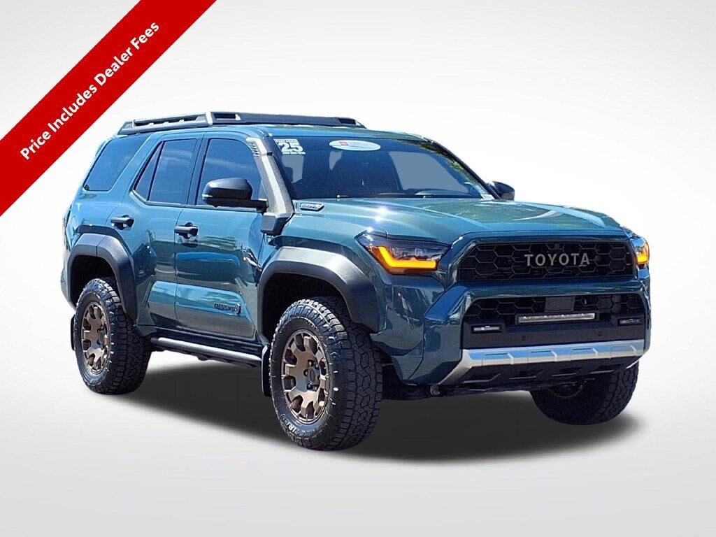 2025 Toyota 4Runner TRD Off-Road HV — photo 1 of 13